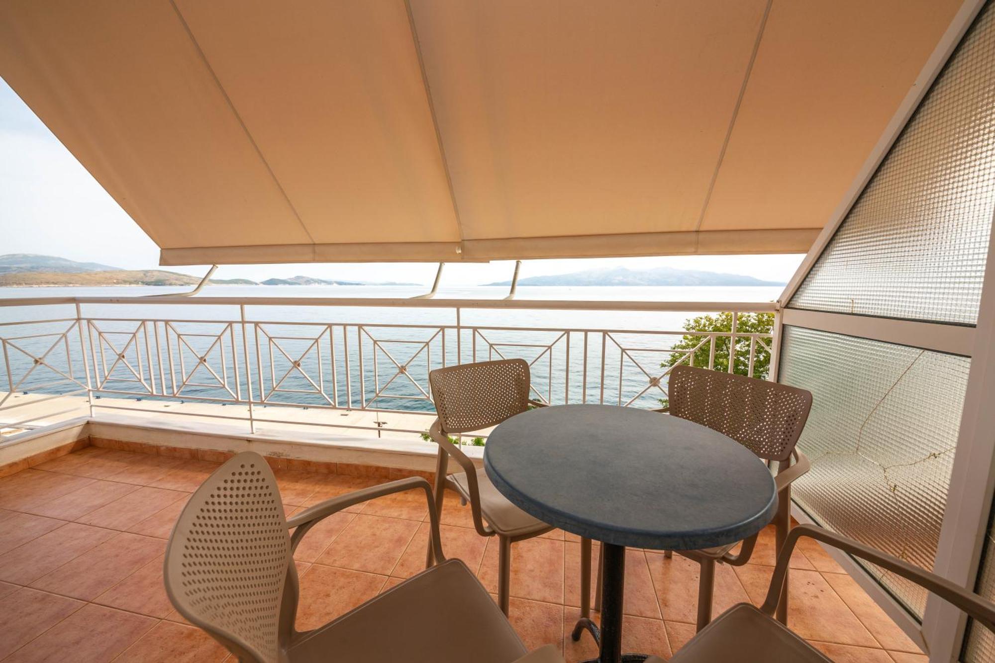 Apartments Cikuli Sarande Bagian luar foto