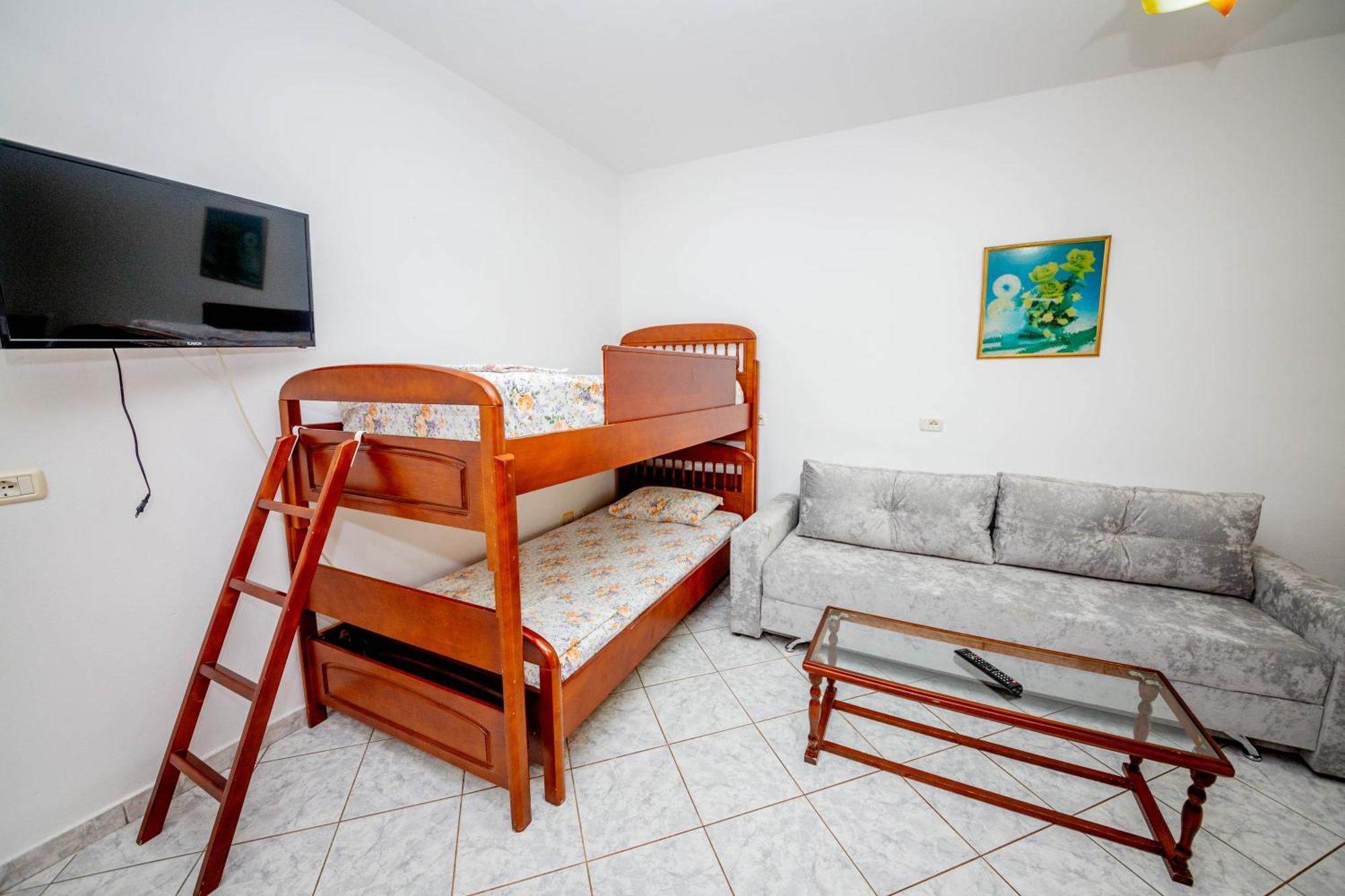 Apartments Cikuli Sarande Bagian luar foto