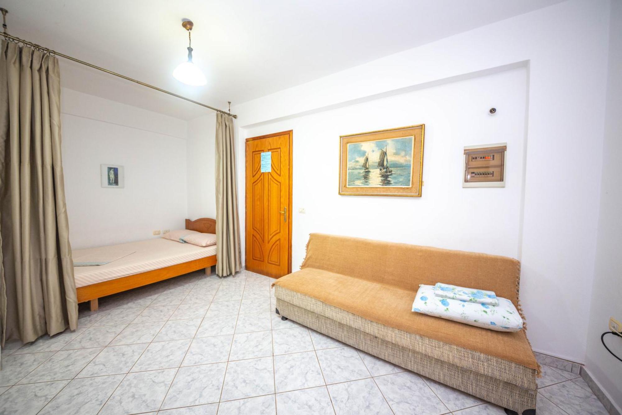 Apartments Cikuli Sarande Bagian luar foto