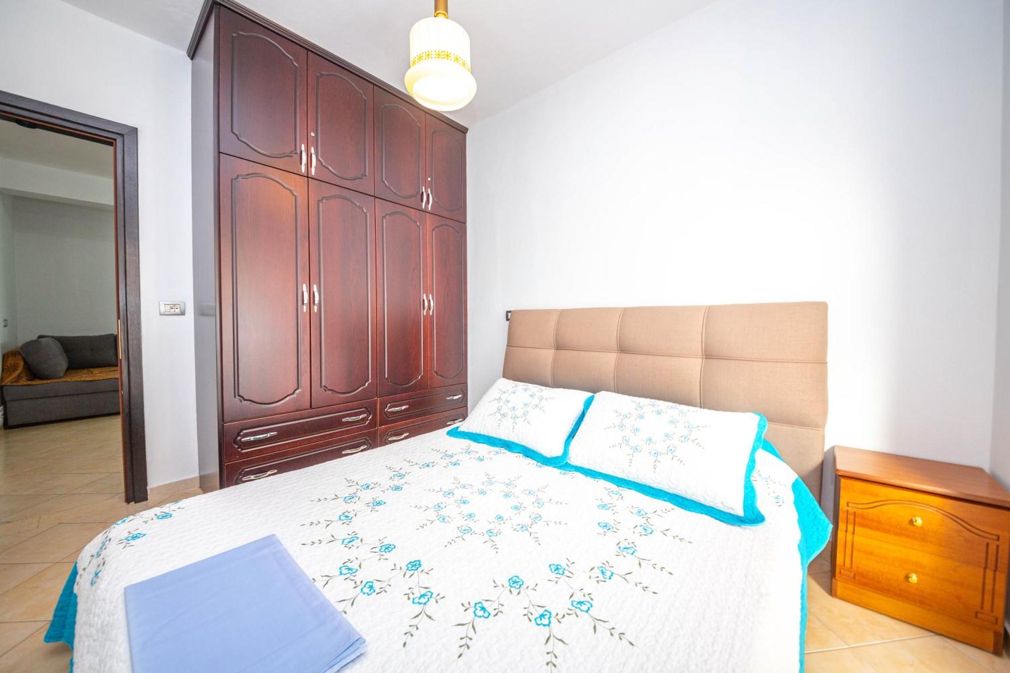Apartments Cikuli Sarande Bagian luar foto