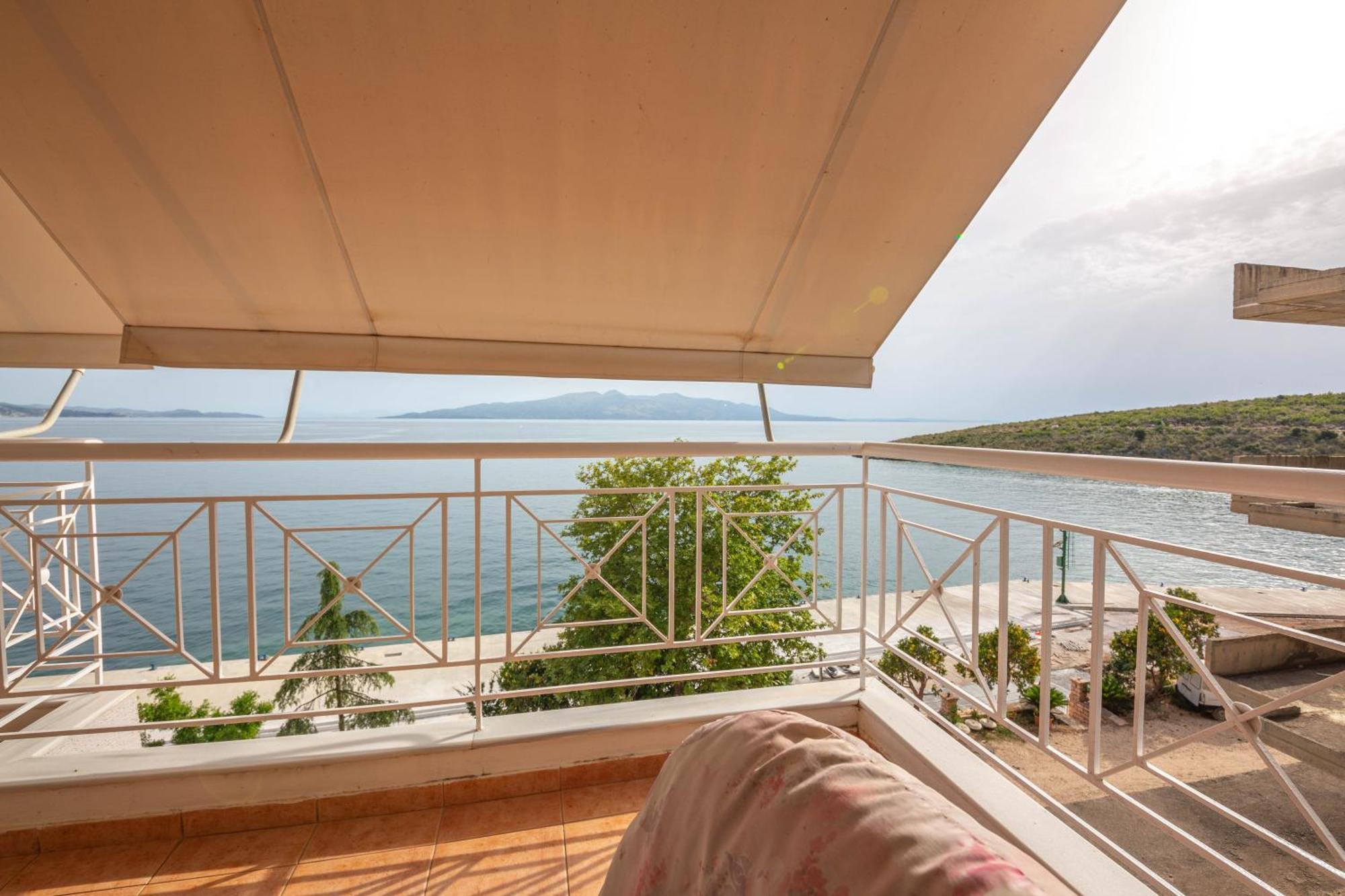 Apartments Cikuli Sarande Bagian luar foto