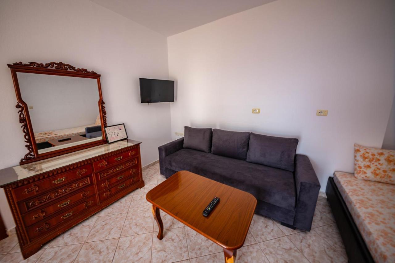 Apartments Cikuli Sarande Bagian luar foto