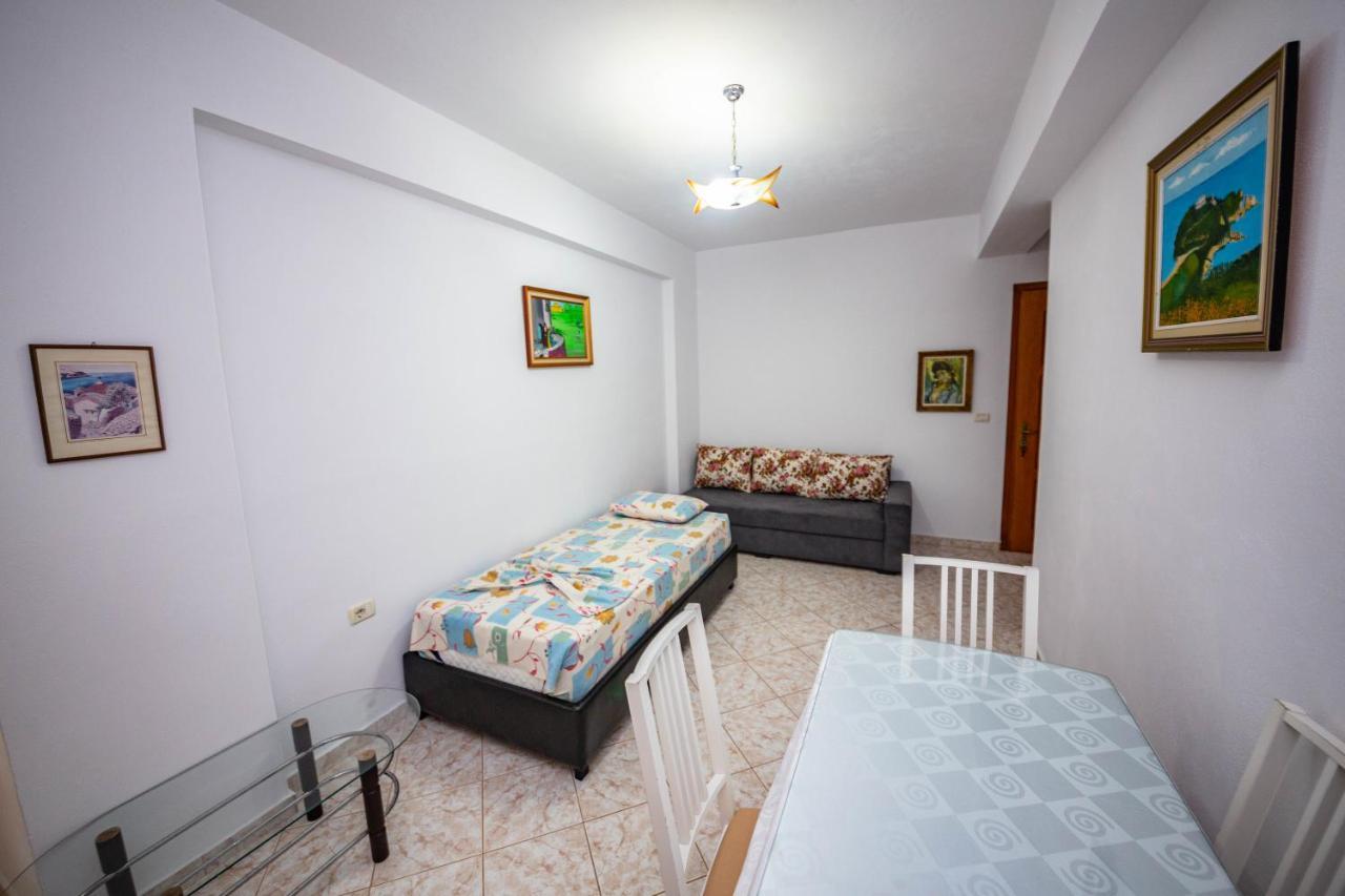 Apartments Cikuli Sarande Bagian luar foto