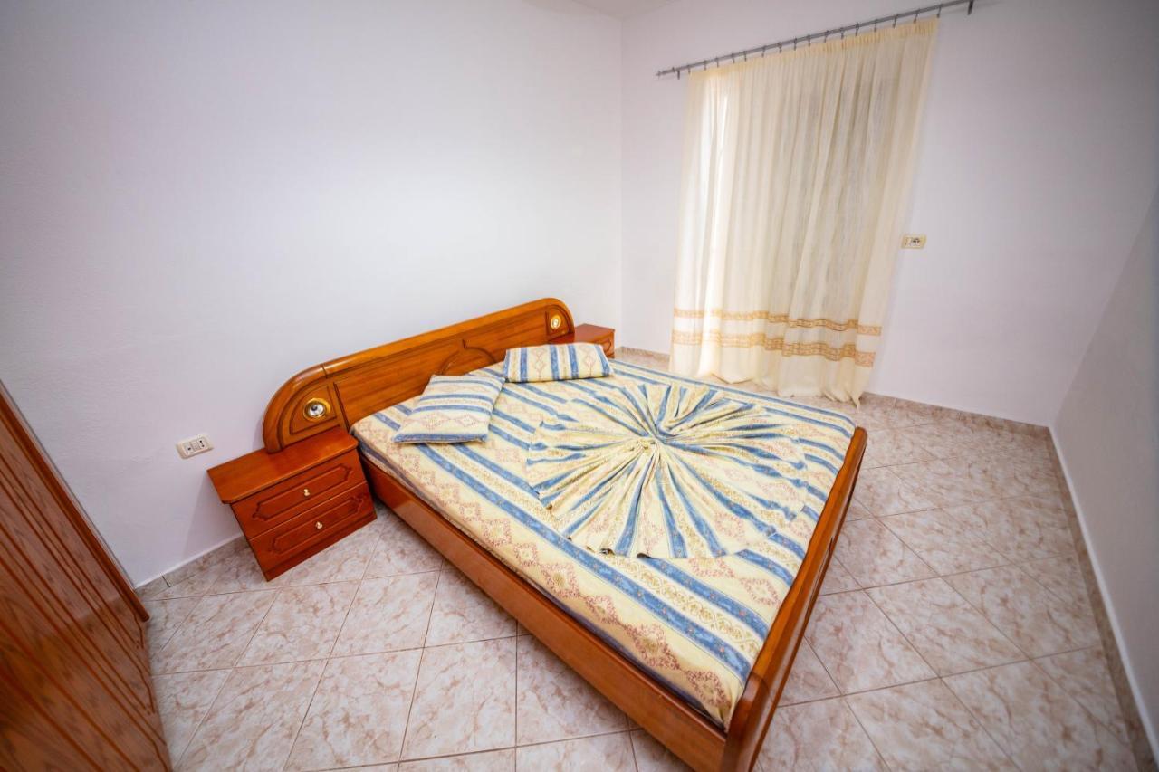 Apartments Cikuli Sarande Bagian luar foto